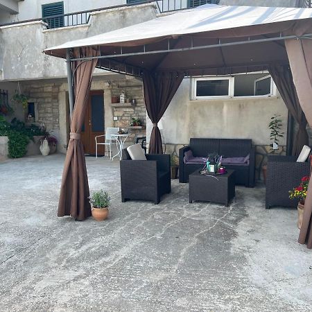 Apartment Sofia Pazin Εξωτερικό φωτογραφία