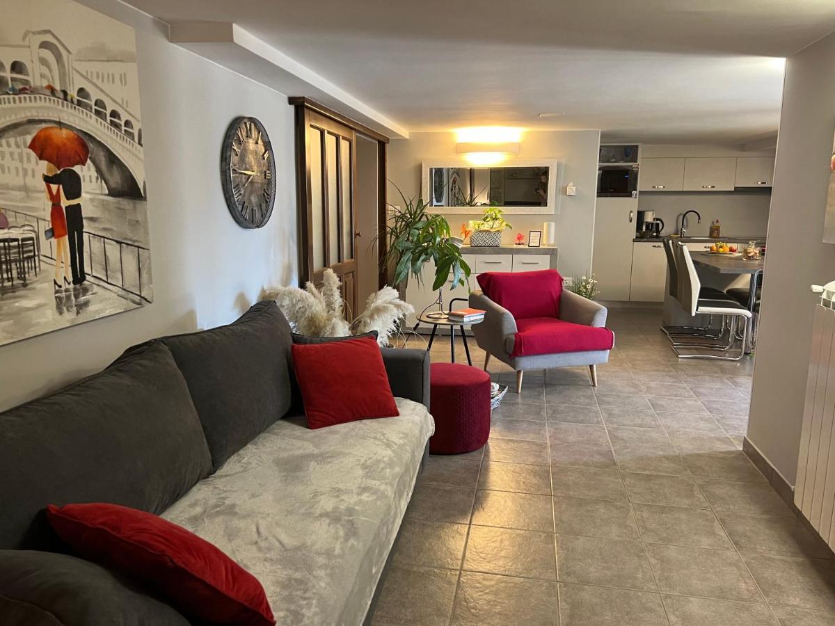 Apartment Sofia Pazin Εξωτερικό φωτογραφία